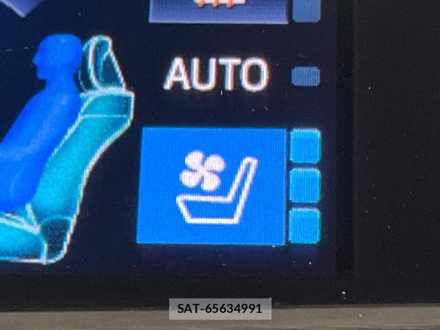 Toyota CROWN HYBRID 2016-10 7815207-5
