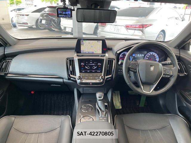 Toyota CROWN HYBRID 2018-12 7815208-1