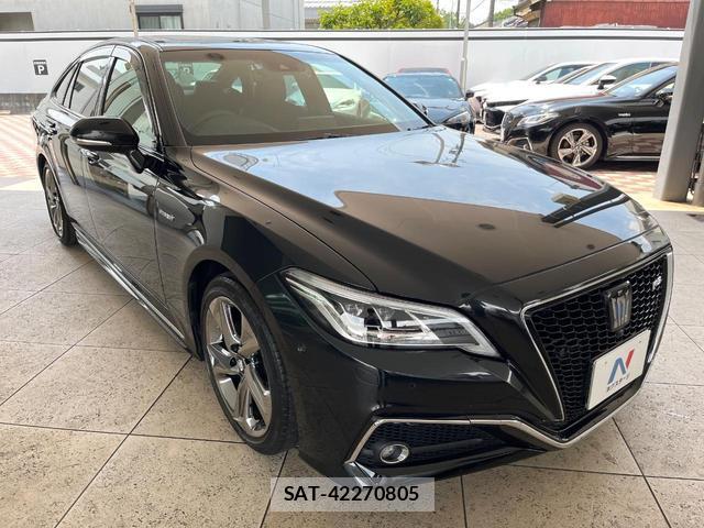 Toyota CROWN HYBRID 2018-12 7815208-15