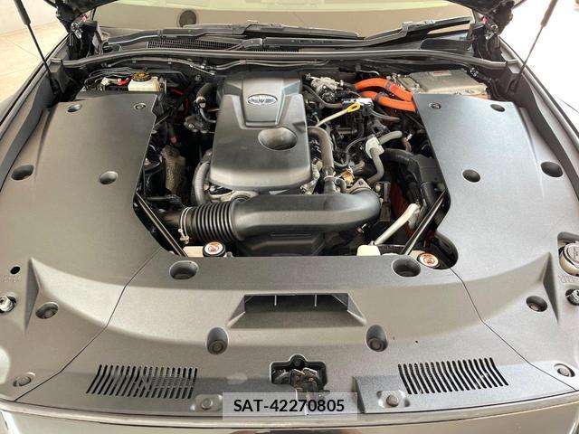 Toyota CROWN HYBRID 2018-12 7815208-17