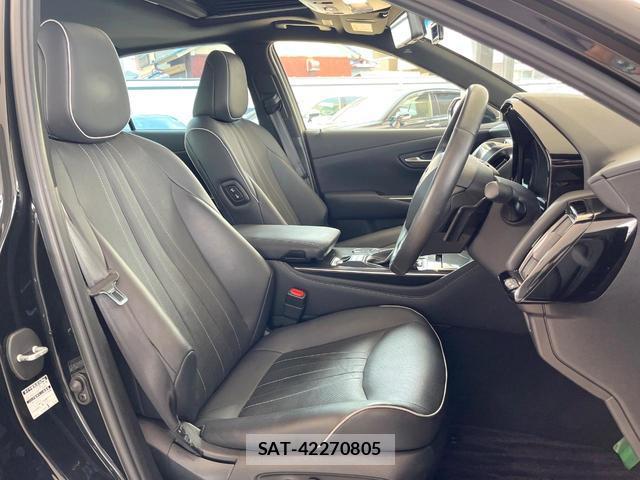 Toyota CROWN HYBRID 2018-12 7815208-7