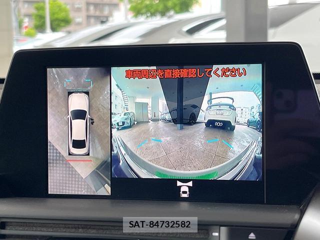Toyota CROWN HYBRID 2019-01 7815218-3