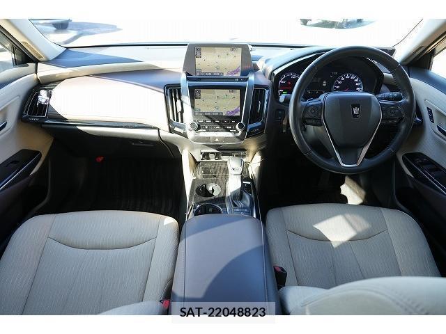 Toyota CROWN HYBRID 2018-06 7815583-1