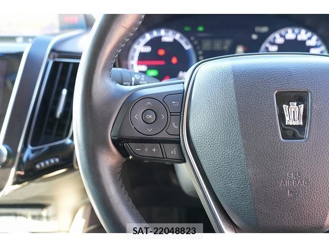 Toyota CROWN HYBRID 2018-06 7815583-3