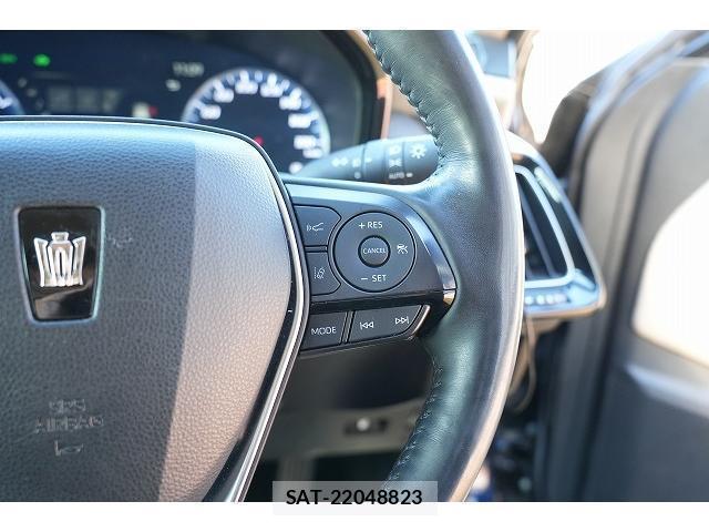 Toyota CROWN HYBRID 2018-06 7815583-4