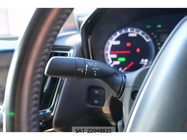 Toyota CROWN HYBRID 2018-06 7815583-6