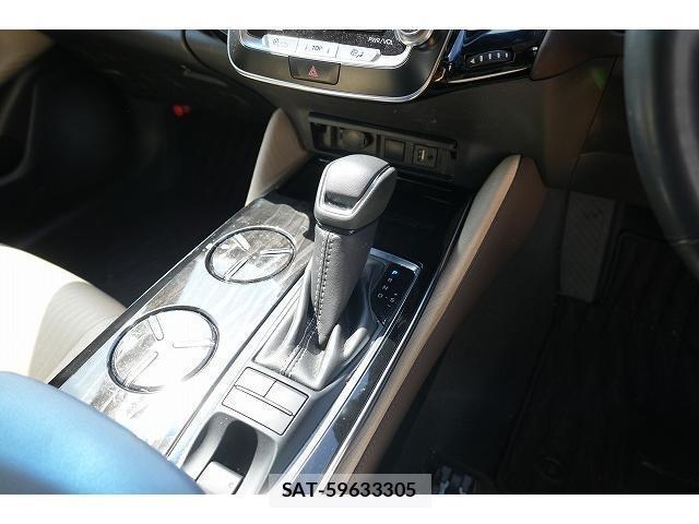 Toyota CROWN HYBRID 2019-04 7815695-3