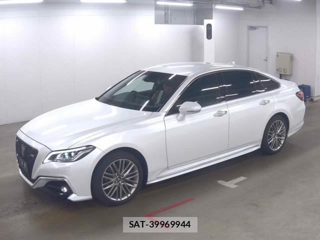 Toyota CROWN HYBRID 2021-06 7816168-3