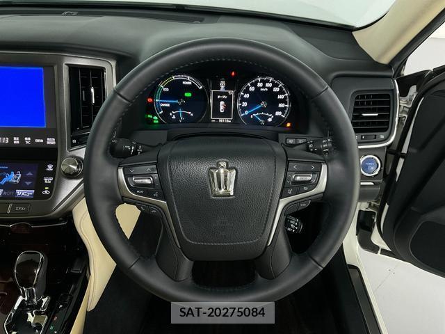 Toyota CROWN HYBRID 2015-12 7816545-12