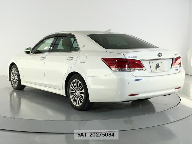 Toyota CROWN HYBRID 2015-12 7816545-4