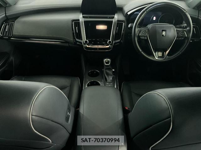 Toyota CROWN HYBRID 2018-09 7816547-9