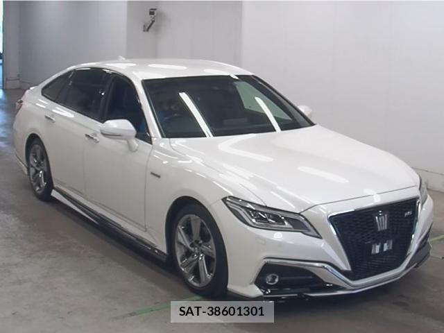 Toyota CROWN HYBRID 2019-04 7817267-0