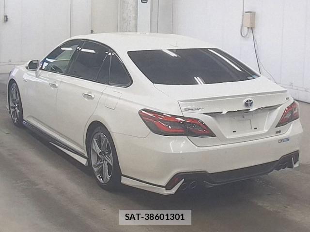 Toyota CROWN HYBRID 2019-04 7817267-4