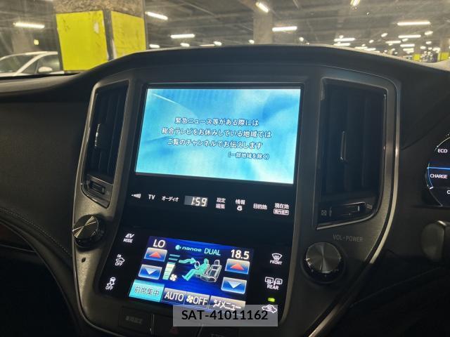 Toyota CROWN HYBRID 2015-06 7817326-13