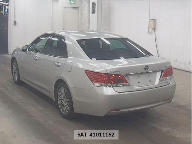 Toyota CROWN HYBRID 2015-06 7817326-4