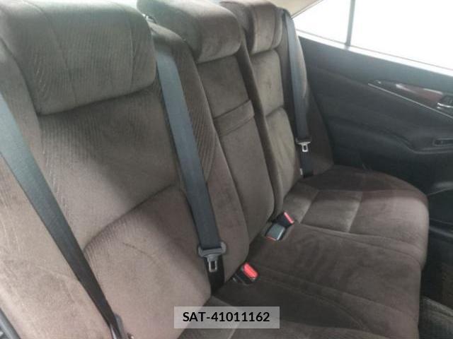 Toyota CROWN HYBRID 2015-06 7817326-5
