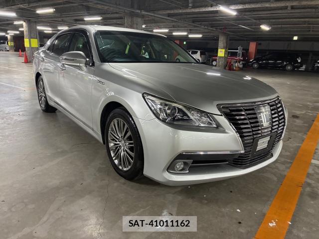Toyota CROWN HYBRID 2015-06 7817326-6