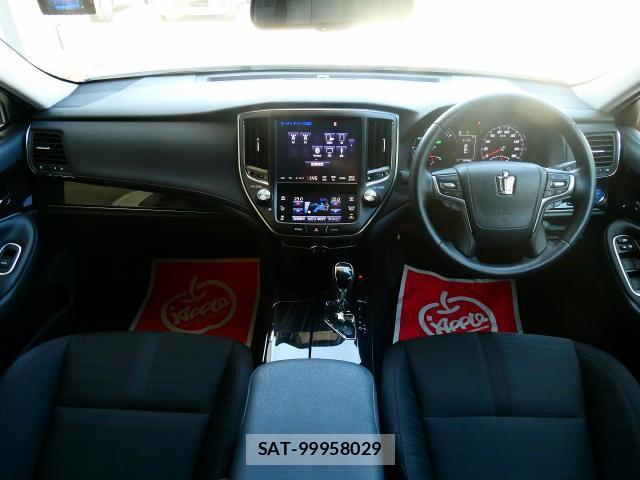 Toyota CROWN HYBRID 2016-10 7817780-2