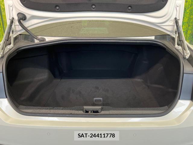 Toyota CROWN HYBRID 2020-11 7818439-9