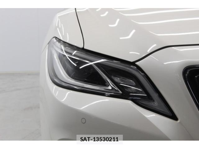 Toyota CROWN HYBRID 2018-11 7818446-12