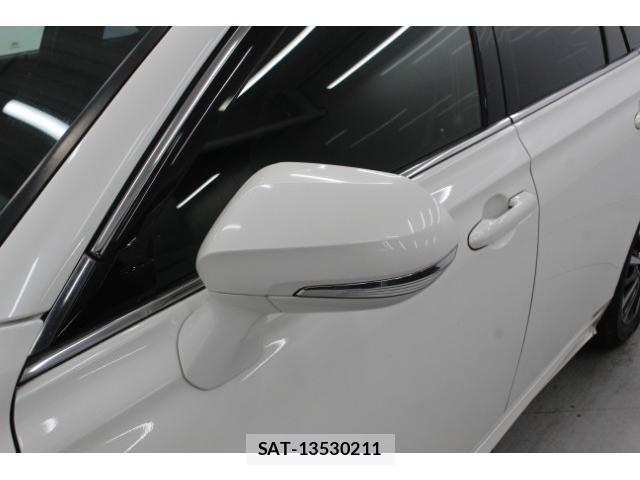 Toyota CROWN HYBRID 2018-11 7818446-17