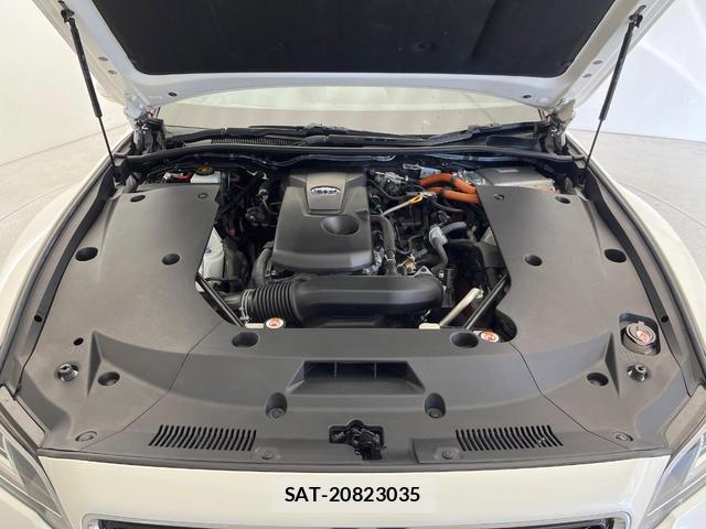 Toyota CROWN HYBRID 2019-04 7820054-19