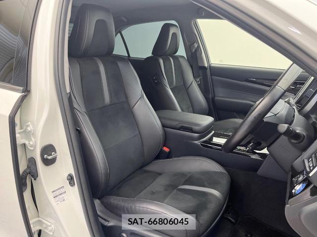 Toyota CROWN HYBRID 2018-04 7820061-11