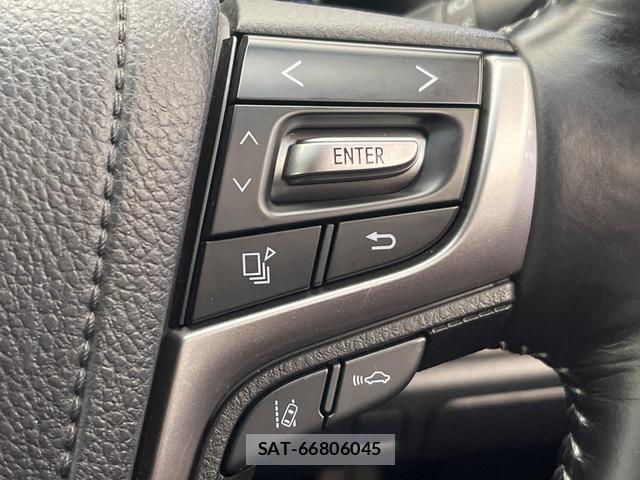 Toyota CROWN HYBRID 2018-04 7820061-5