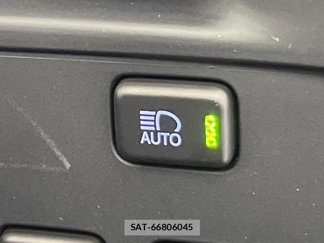 Toyota CROWN HYBRID 2018-04 7820061-7
