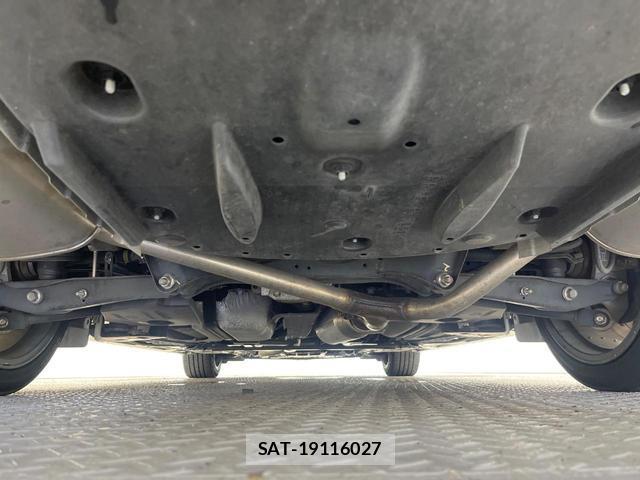Toyota CROWN HYBRID 2018-05 7820062-18