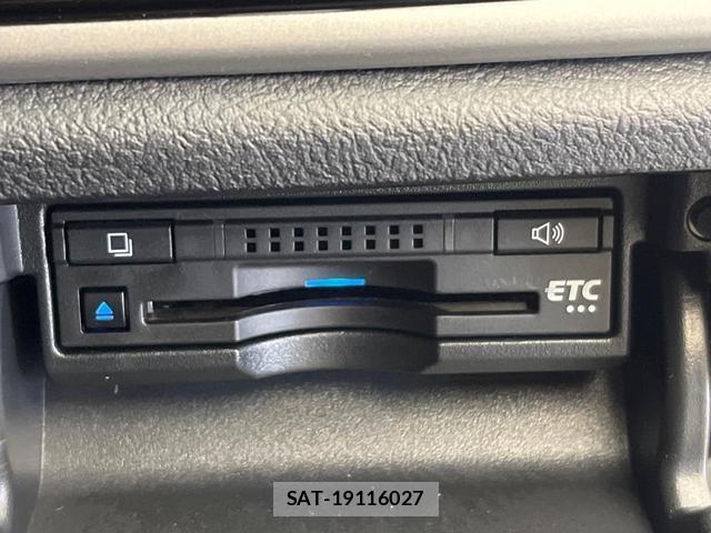 Toyota CROWN HYBRID 2018-05 7820062-9