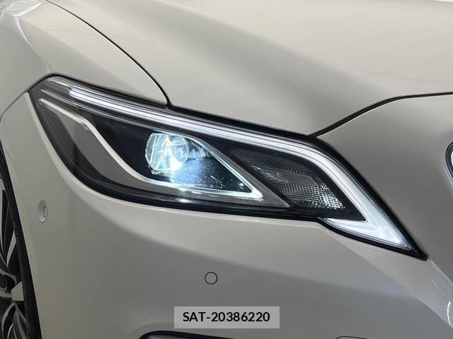 Toyota CROWN HYBRID 2019-03 7820068-11