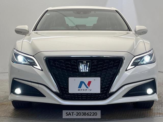 Toyota CROWN HYBRID 2019-03 7820068-14