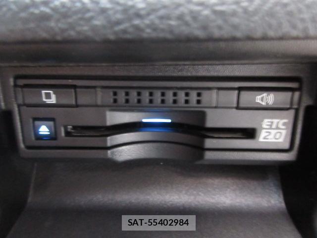 Toyota CROWN HYBRID 2016-03 7820505-1