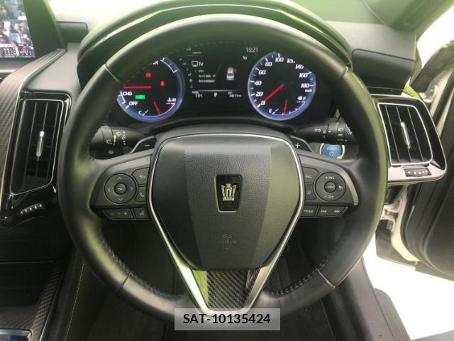 Toyota CROWN HYBRID 2019-09 7821030-14