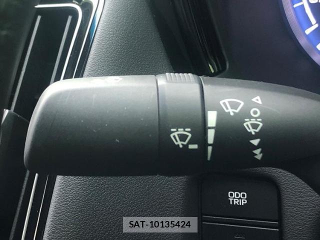 Toyota CROWN HYBRID 2019-09 7821030-16