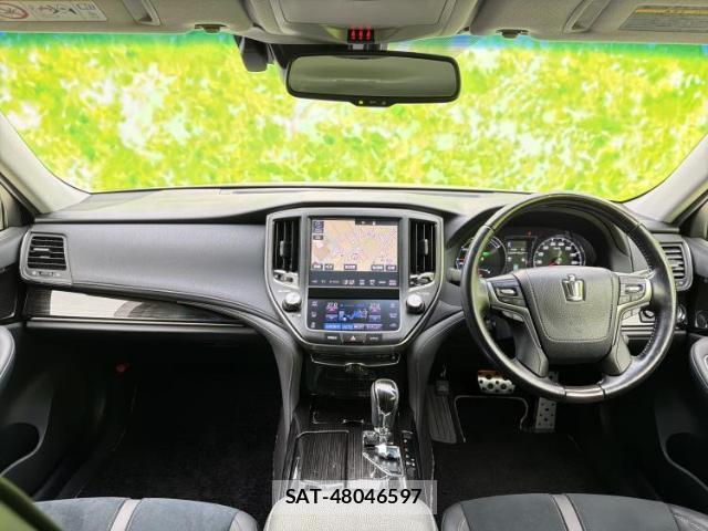 Toyota CROWN HYBRID 2017-10 7821049-3