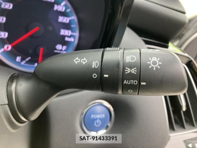 Toyota CROWN HYBRID 2019-03 7821323-15