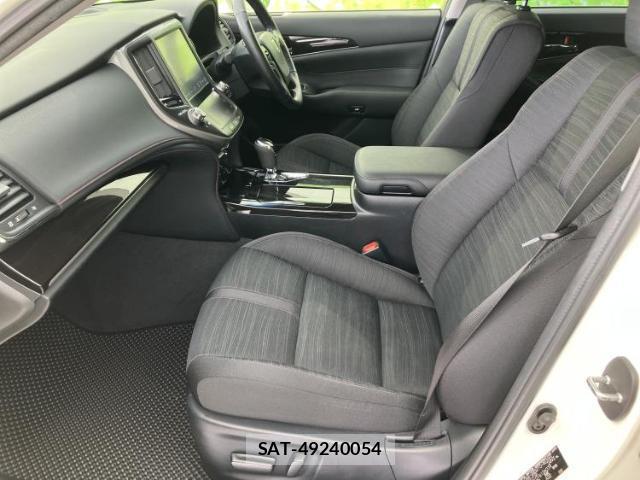 Toyota CROWN HYBRID 2017-05 7821329-5