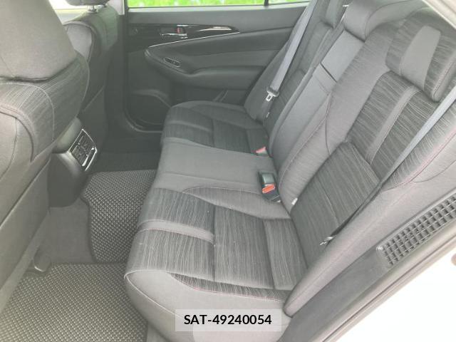 Toyota CROWN HYBRID 2017-05 7821329-6