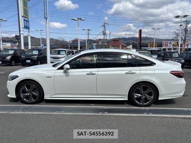 Toyota CROWN HYBRID 2019-05 7821397-1