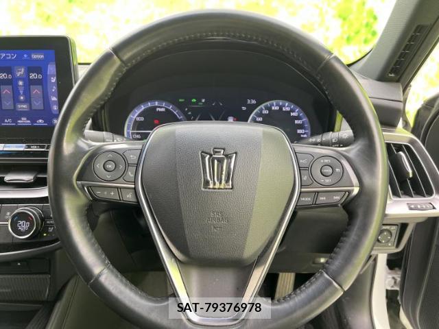 Toyota CROWN HYBRID 2021-06 7821904-14