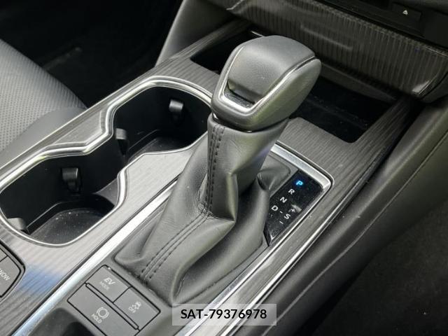 Toyota CROWN HYBRID 2021-06 7821904-17