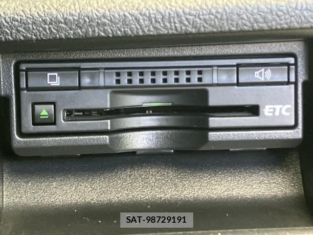 Toyota CROWN HYBRID 2015-02 7822021-17