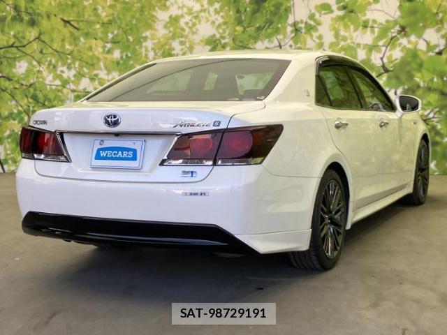 Toyota CROWN HYBRID 2015-02 7822021-2