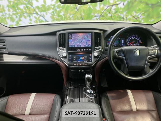 Toyota CROWN HYBRID 2015-02 7822021-3