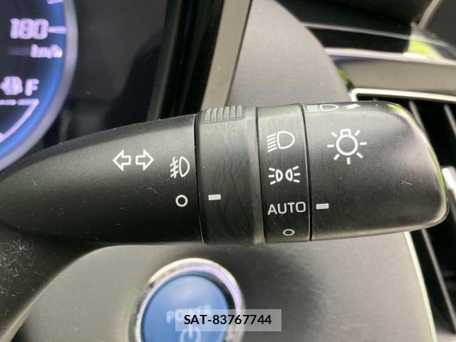 Toyota CROWN HYBRID 2020-04 7822128-16