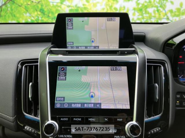 Toyota CROWN HYBRID 2018-11 7822354-9