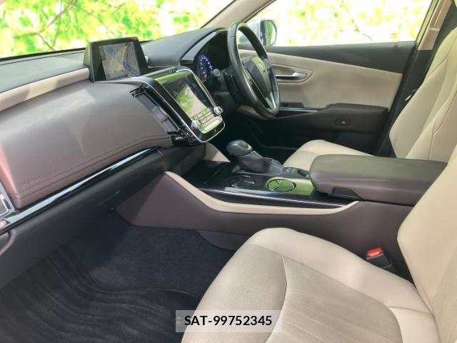 Toyota CROWN HYBRID 2019-03 7822378-3