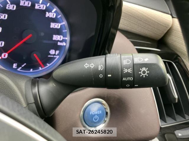 Toyota CROWN HYBRID 2018-11 7822458-16